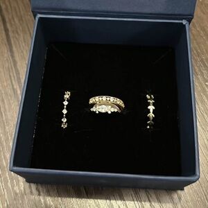 NWT DAINTY Gold Plated Set of 4 Stackable Rings Size 5